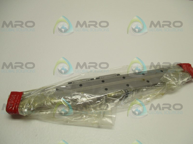 THK HRW17CR2UUC1M+340LM LINEAR GUIDE RAIL W/ BLOCK * NEW IN FACTORY BAG *