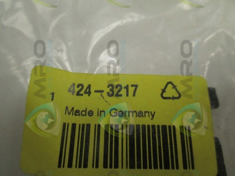 SCHUTZINGER FK15SBLK 424-3217 BANANA PLUG * NEW IN FACTORY BAG *