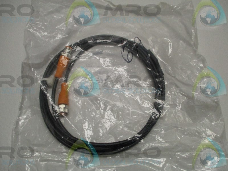IFM EFECTOR EVC013 CONNECTION CABLE  * NEW IN FACTORY BAG *