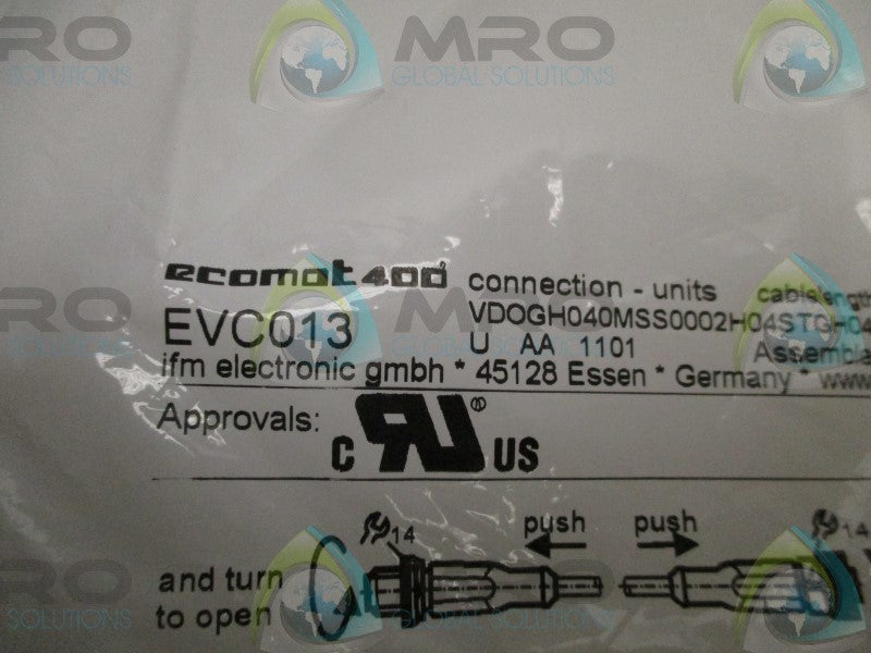 IFM EFECTOR EVC013 CONNECTION CABLE  * NEW IN FACTORY BAG *