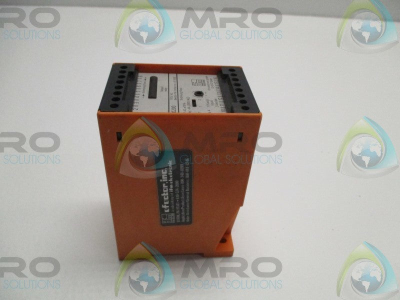 IFM EFECTOR VS0200 FLOW SWITCH CONTROLLER * USED *