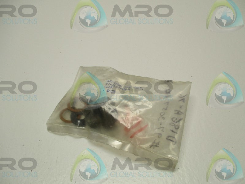 AMPHENOL 97-3057-10-6 CABLE CLAMP * NEW IN FACTORY BAG *