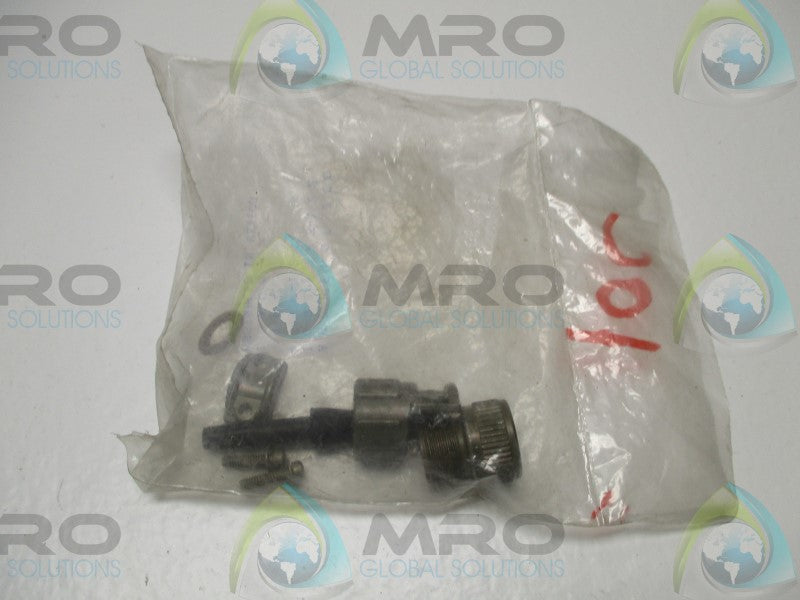 AMPHENOL 97-67-12-4 CIRCULAR CONNECTOR * NEW IN FACTORY BAG *