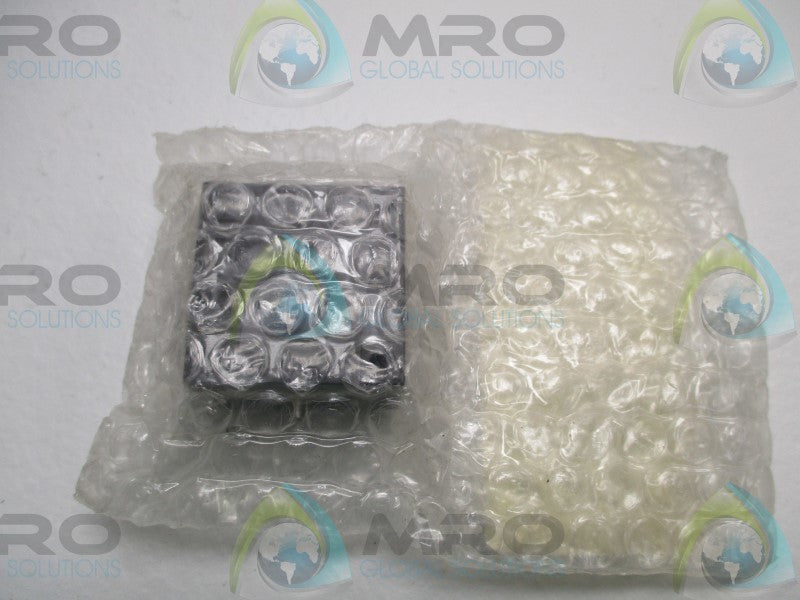 NEWPORT M-DS40-XY COMPACT METRIC DOVETAIL LINEAR STAGE * NEW IN FACTORY BAG *
