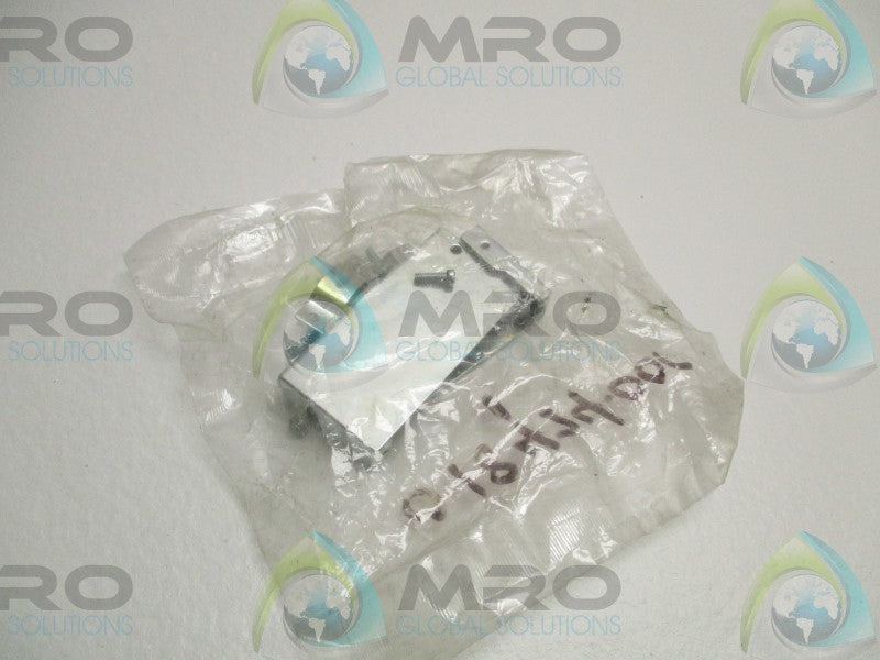 AMP 202383-1 CONNECTOR * NEW IN FACTORY BAG *