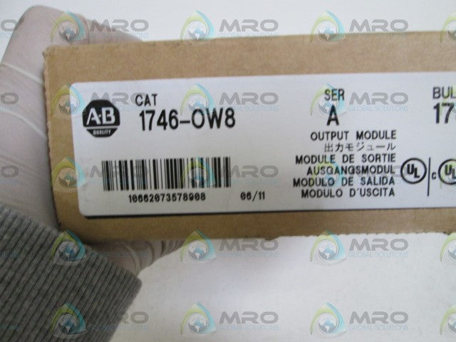 ALLEN BRADLEY OUTPUT MODULE 1746.OW8 SER. A DATE CODE: 06/11 * FACTORY SEALED *