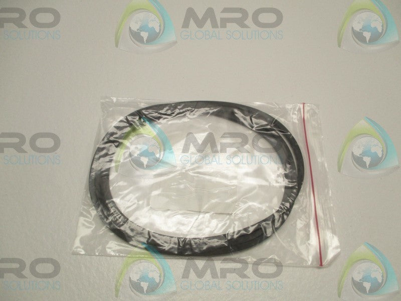 MILLIPORE 31240401WB U SECTION SEAL * NEW IN FACTORY BAG *