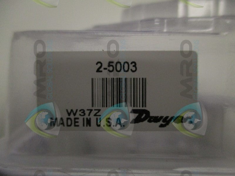 DWYER 2-5003 GAGE 0-3" W.C. * NEW IN ORIGINAL PACKAGE *