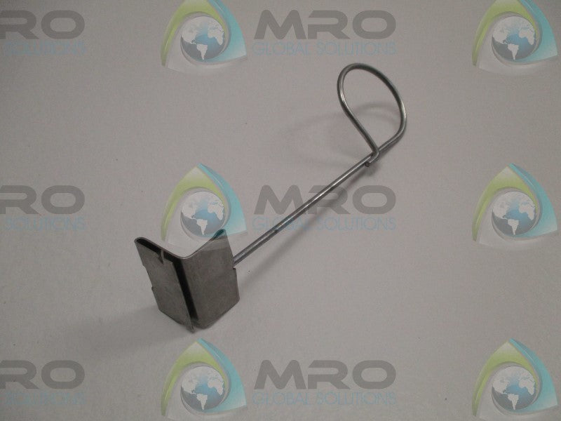 AIR HANDLER 5E907 PANEL HOLDING CLIP  NSNP