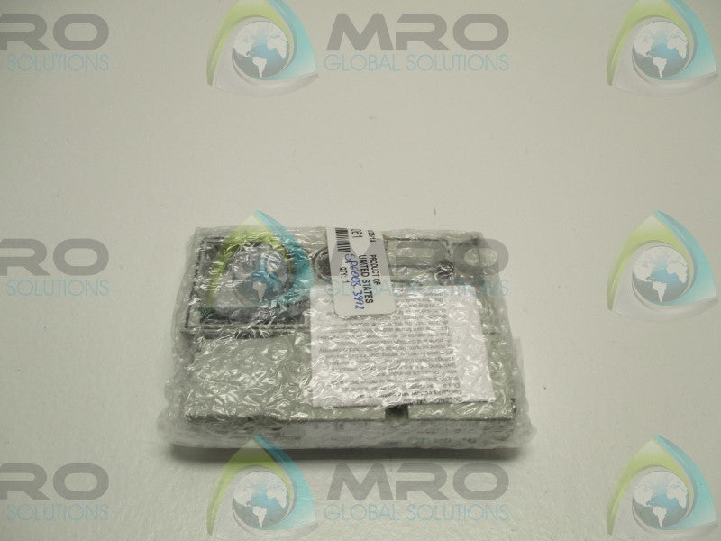 NUMATICS 122BA4Z2MN00061 SOLENOID VALVE * NEW IN FACTORY BAG *