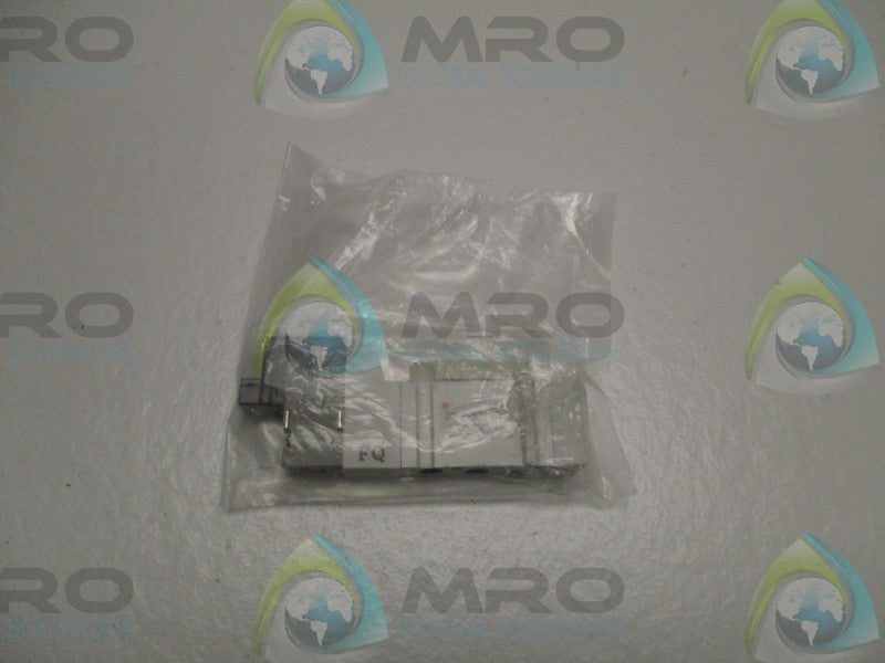SMC SY3120-5LOU-M5 SOLENOID VALVE * NEW IN FACTORY BAG *