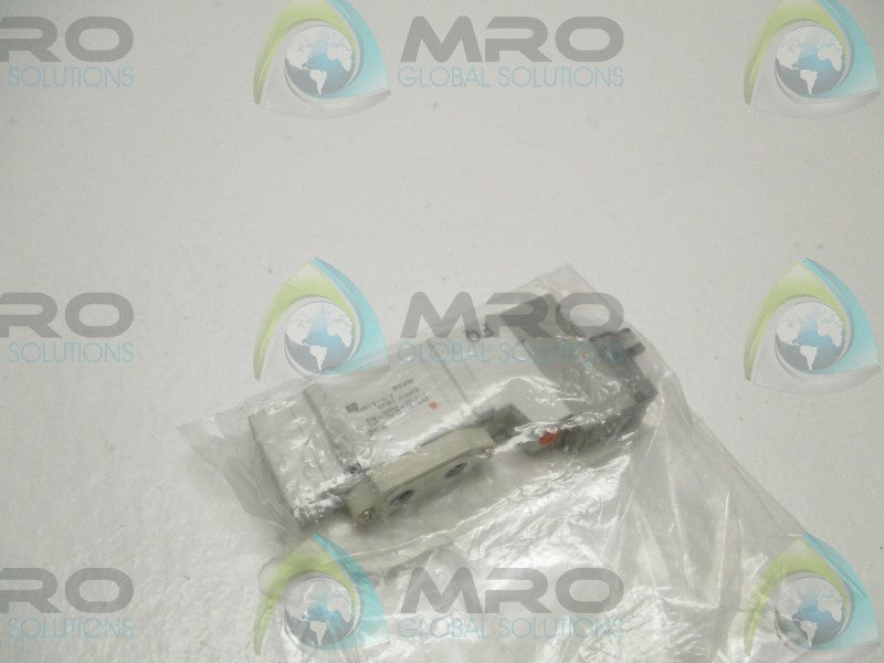 SMC SY3120-5LOU-M5 SOLENOID VALVE * NEW IN FACTORY BAG *