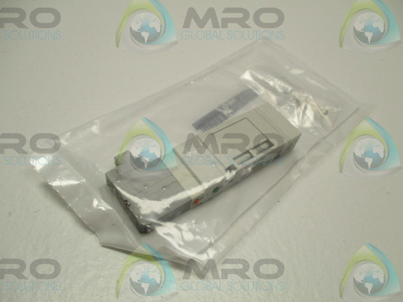 SMC SV2200-5FUD SOLENOID VALVE * NEW IN FACTORY BAG *