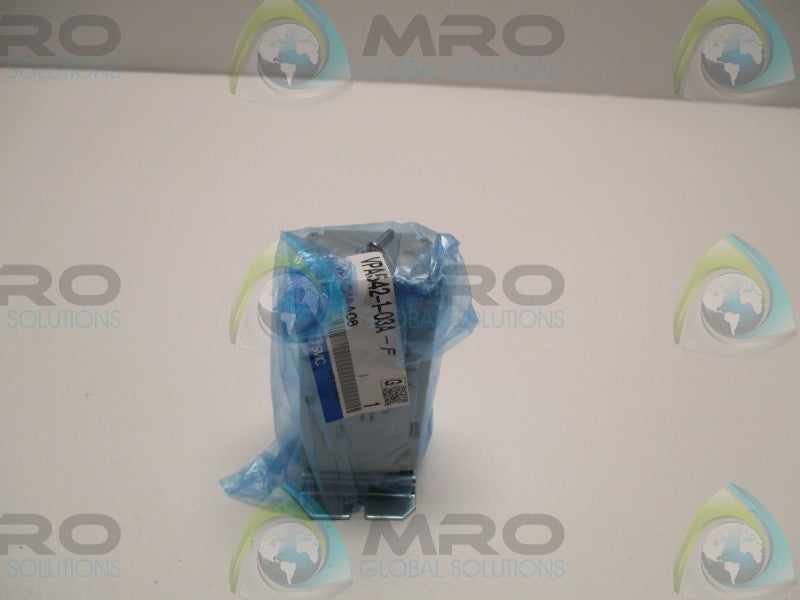 SMC VPA542-1-03A AIR PILOT VALVE * NEW IN FACTORY BAG *