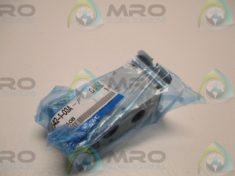 SMC VPA542-1-03A AIR PILOT VALVE * NEW IN FACTORY BAG *