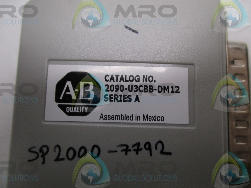 ALLEN BRADLEY 2090-U3CBB-DM12 BREAKOUT BOARD  UNMP