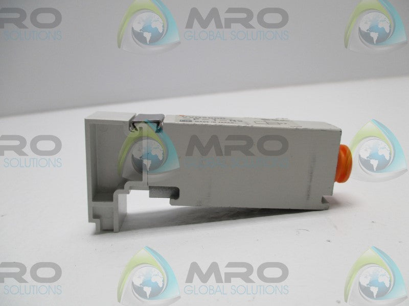 SMC VVQ2000-P-1-N9 SUB SPACER  NSNP