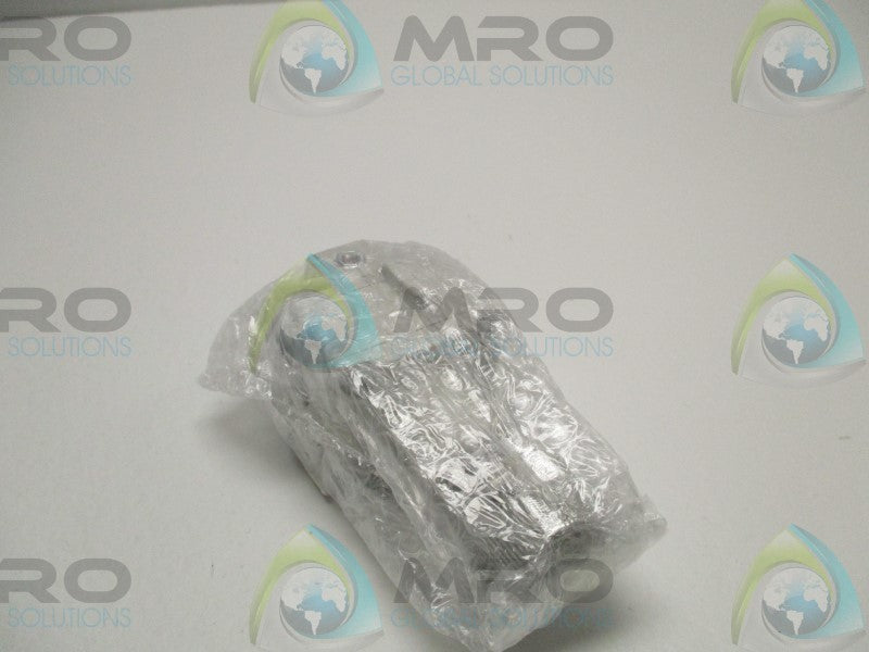SMC IR2000-F02 PRECISION REGULATOR * NEW IN FACTORY BAG *