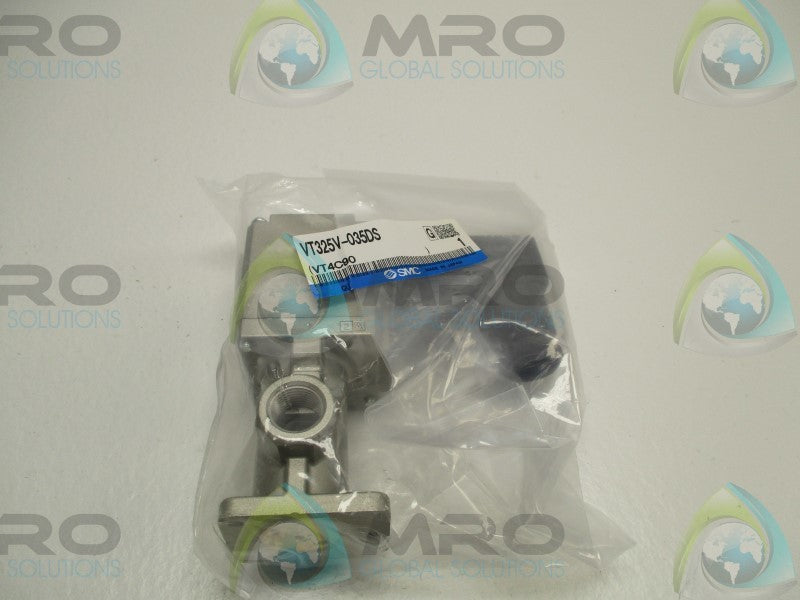 SMC VT325V-035DS SOLENOID VALVE * NEW IN FACTORY BAG *