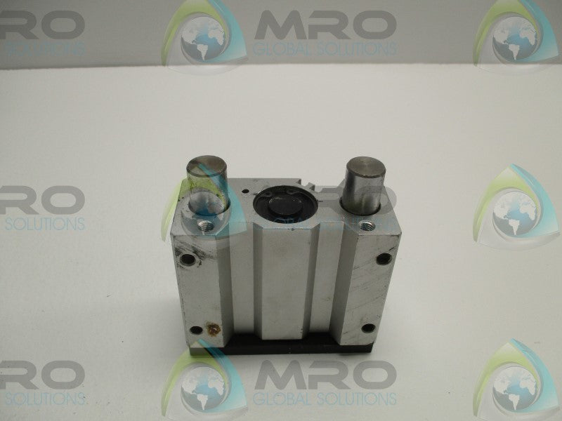 SMC MGQM32-50 PNEUMATIC GUIDE CYLINDER  UNMP
