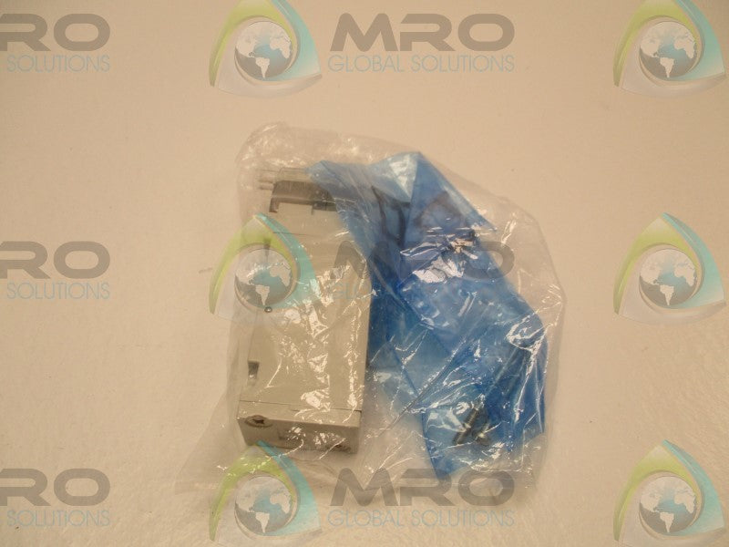 SMC SYJ7143-5MOZ SOLENOID VALVE * NEW IN FACTORY BAG *