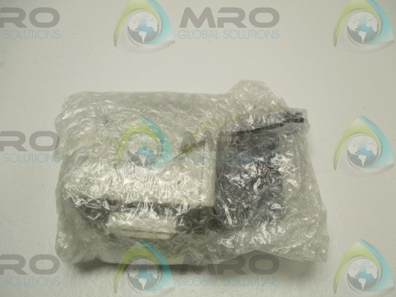 SMC AV4000-04-5DZ * NEW IN FACTORY BAG *