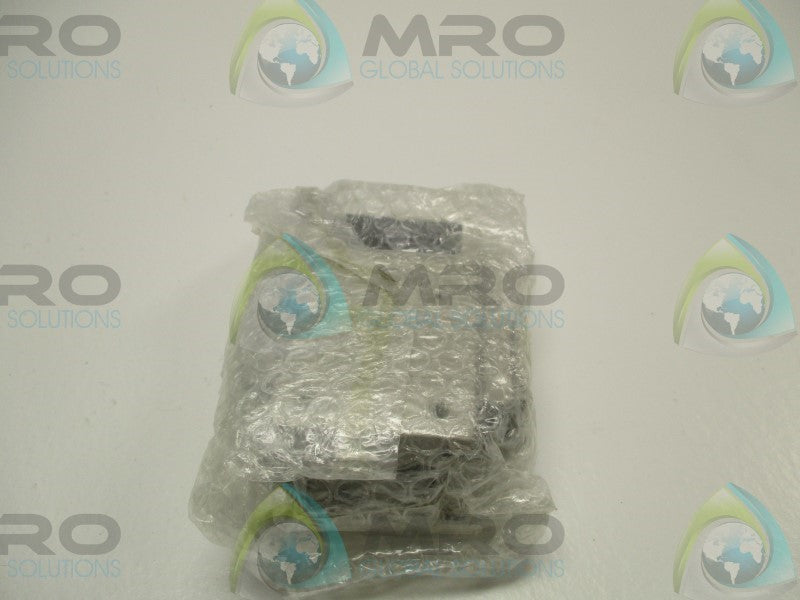 SMC AV4000-04-5DZ * NEW IN FACTORY BAG *