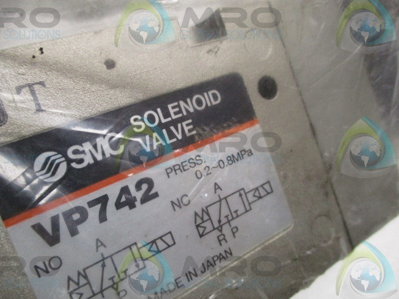 SMC VP742-5DZ-04A SOLENOID VALVE  NSMP