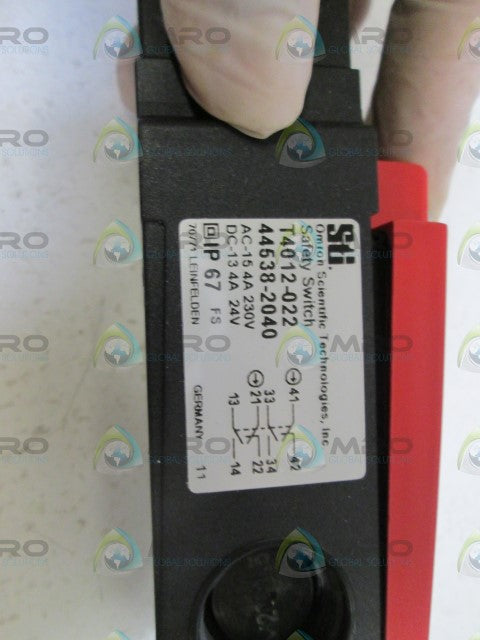 STI T4012-022 SAFETY SWITCH *NEW NO BOX*