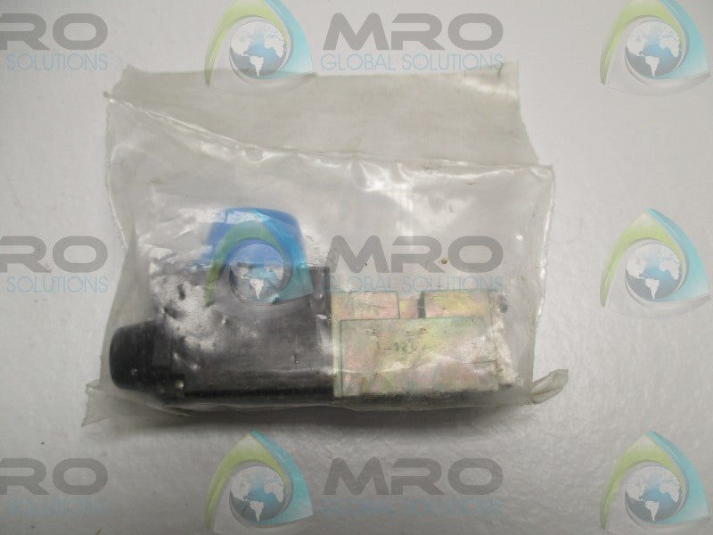NUMATICS 031SA4004000061 SOLENOID VALVE * NEW IN FACTORY BAG *