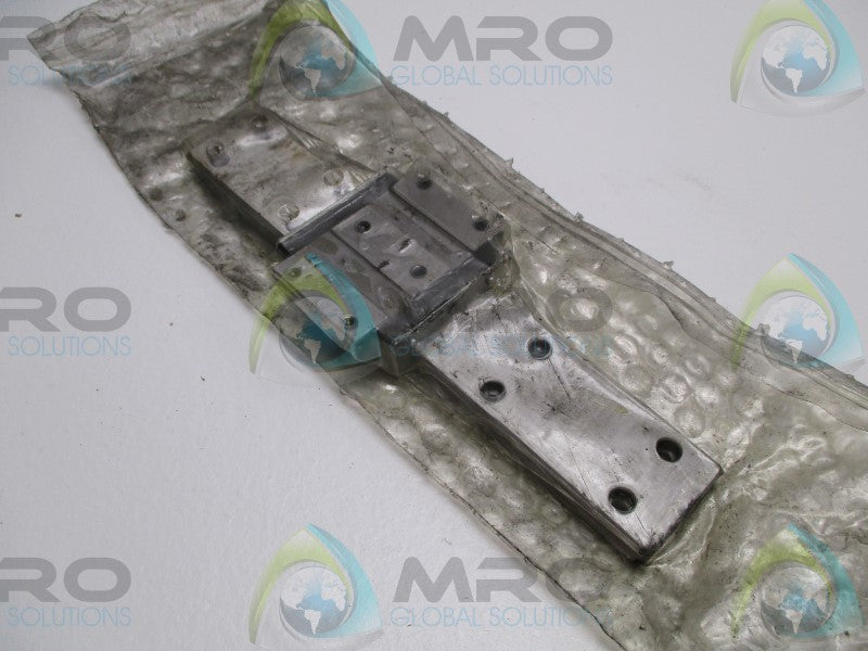 THK SHW21CA1ZZ+230L LINEAR BEARING GUIDE RAIL * NEW IN ORIGINAL PACKAGE *