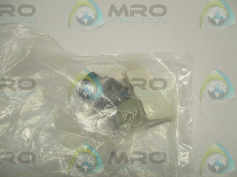 AMPHENOL PT06SE14-19P CIRCULAR CONNECTOR  NSMP