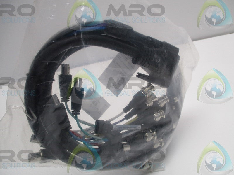 MATROX DBHD44-TO-8BNC* INPUT CABLE * NEW IN FACTORY BAG *
