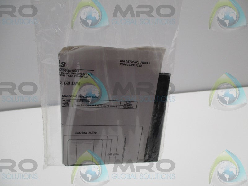 RED LION CONTROLS PMK50000 PANEL MOUNT KIT * NEW IN FACTORY BAG *