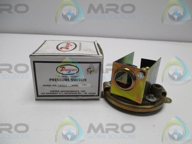 DWYER 1910-1 PRESSURE SWITCH (AS PICTURED) * NEW IN BOX *