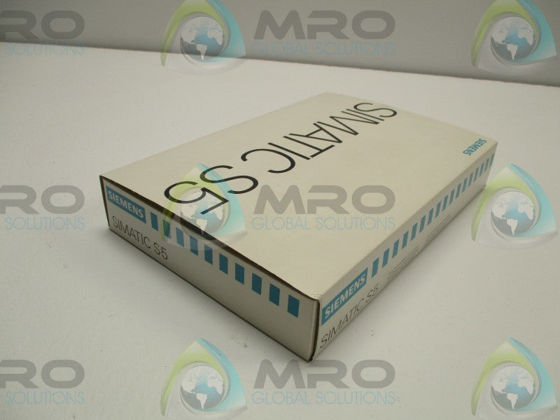 SIEMENS SIMATIC S5  6ES5451-7LA12 DIGITAL OUTPUT MODULE * FACTORY SEALED *