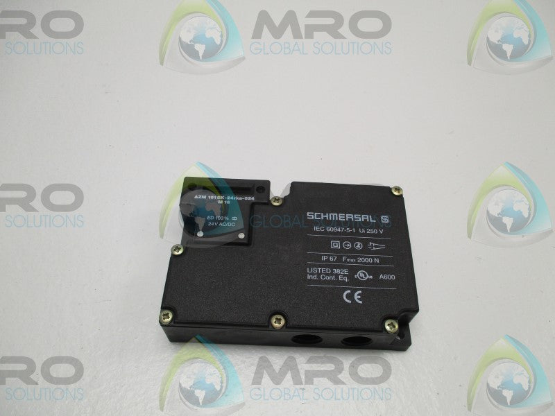 SCHMERSAL AZM161SK-24RKA-024M16 SAFETY INTERLOCK SWITCH * NEW IN BOX *