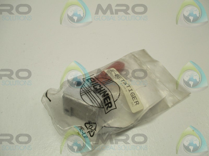 EUCHNER 024298 ACTUATOR HINGED KEY * NEW IN FACTORY BAG *