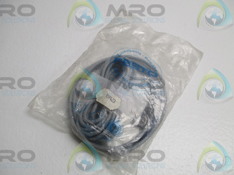 FESTO SIM-M8-3WD-5-PU 159423 CONNECTING LINE CABLE * NEW IN FACTORY BAG *