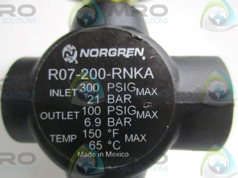 NORGREN R07-200-RNKA REGULATOR 1/4" (AS PICTURED) *NEW NO BOX *
