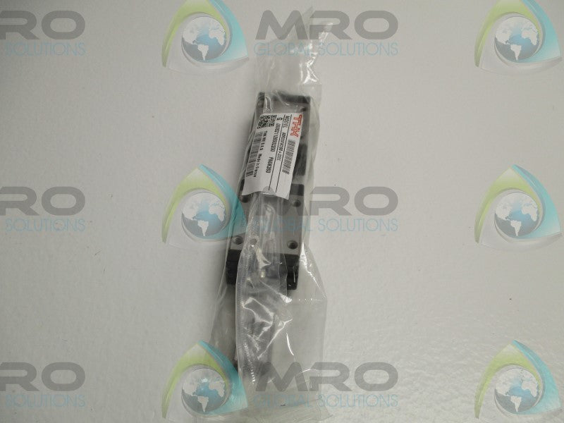 THK SSR20XW2SS+220L LINEAR GUIDE RAIL * NEW IN FACTORY BAG *