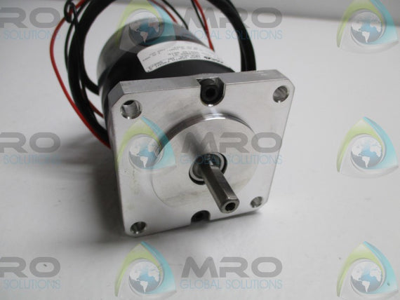 MCG ID23900-Q1 3049A350-1000-0 MOTOR RPM:4200 * NEW NO BOX *