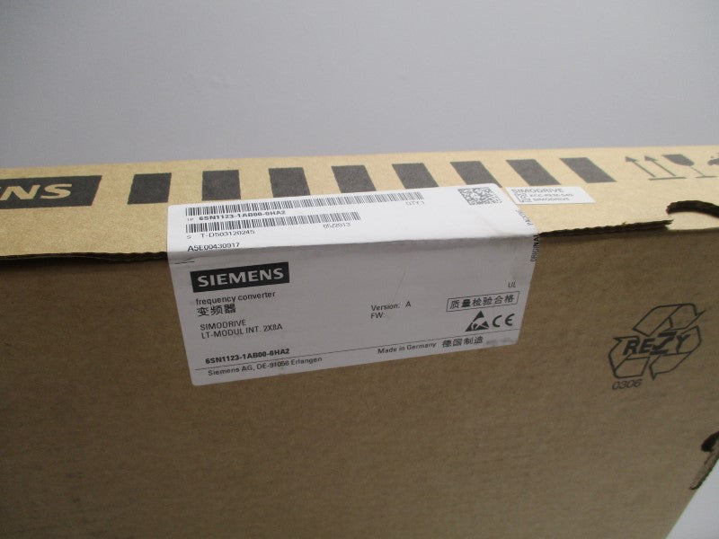 SIEMENS SIMODRIVE 6SN1123-1AB00-0HA2 FREQUENCY CONVERTER * FACTORY SEALED *