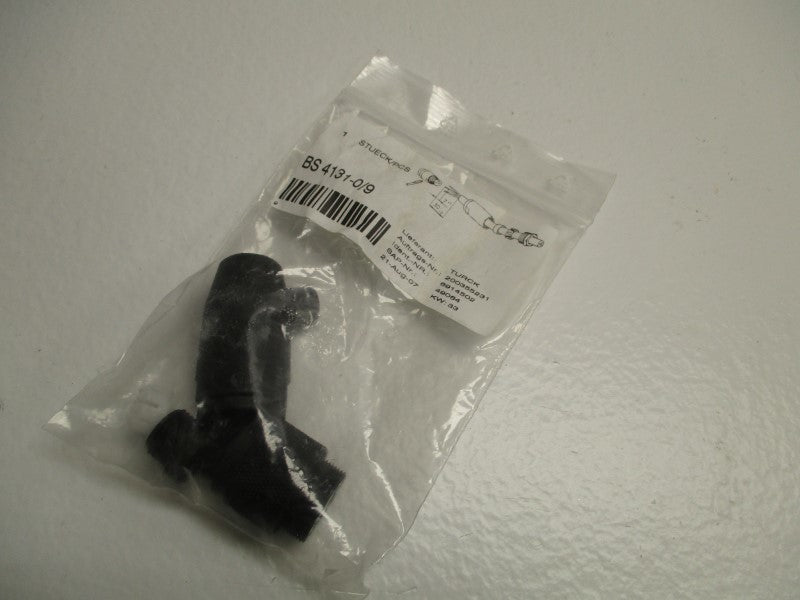TURCK BS4131-0/9 MALE STRAIGHT CONNECTOR * NEW IN FACTORY BAG *