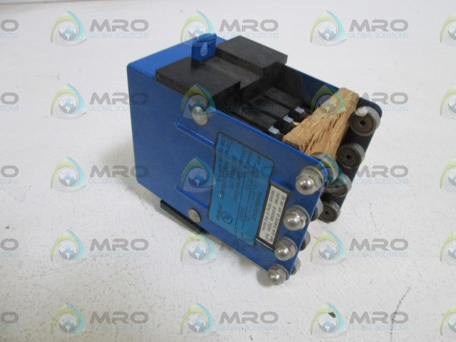 UNIVERSAL ELECTRIC CORP. PP4-30-4PD *NEW NO BOX*