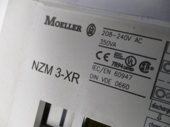 KLOCKNER MOELLER NZM3-XR REMOTE OPERATOR CONTROLLER (AS PICTURED) * USED *