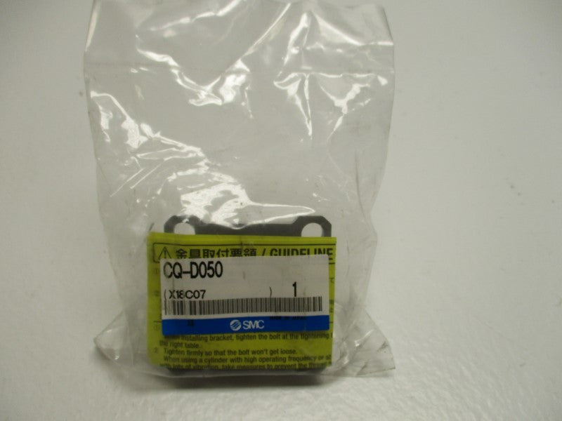 SMC CQ-D050 MOUNT KIT * NEW IN FACTORY BAG *