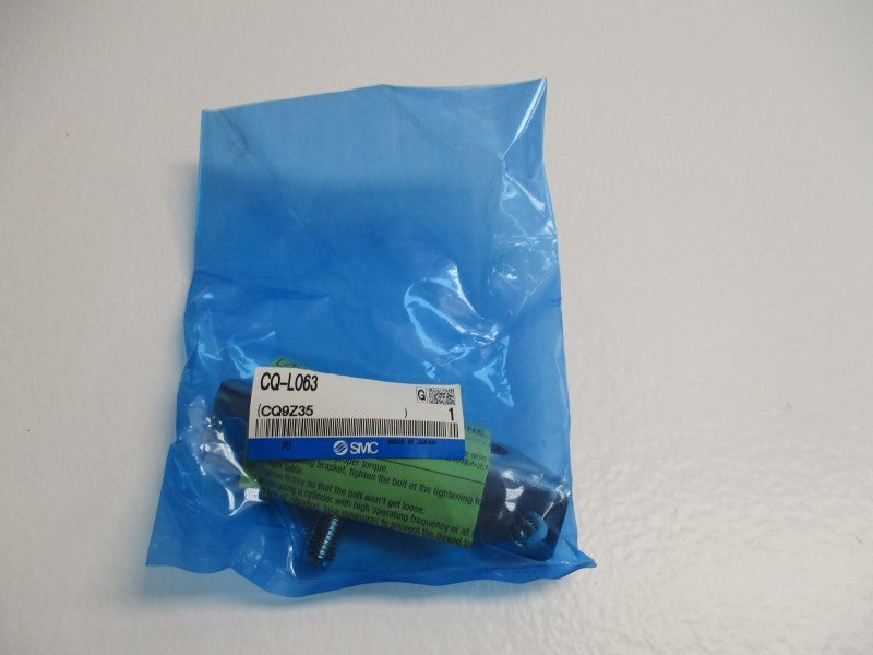 SMC CQ-L063 MOUNTING KIT * NEW IN FACTORY BAG *