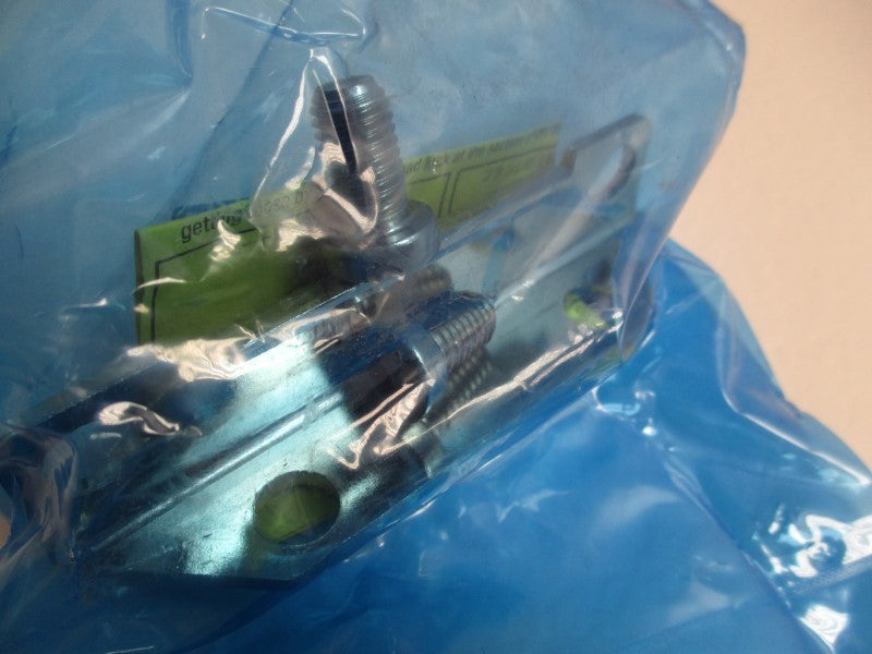 SMC CQ-L063 MOUNTING KIT * NEW IN FACTORY BAG *