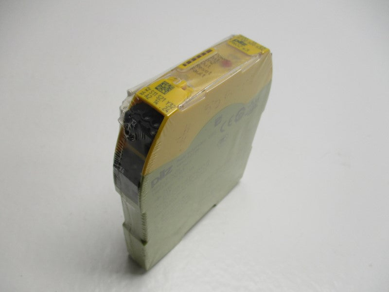 PILZ PNOZ-S3-24VDC-2N/O SAFETY RELAY * NEW IN ORIGINAL PACKAGE *